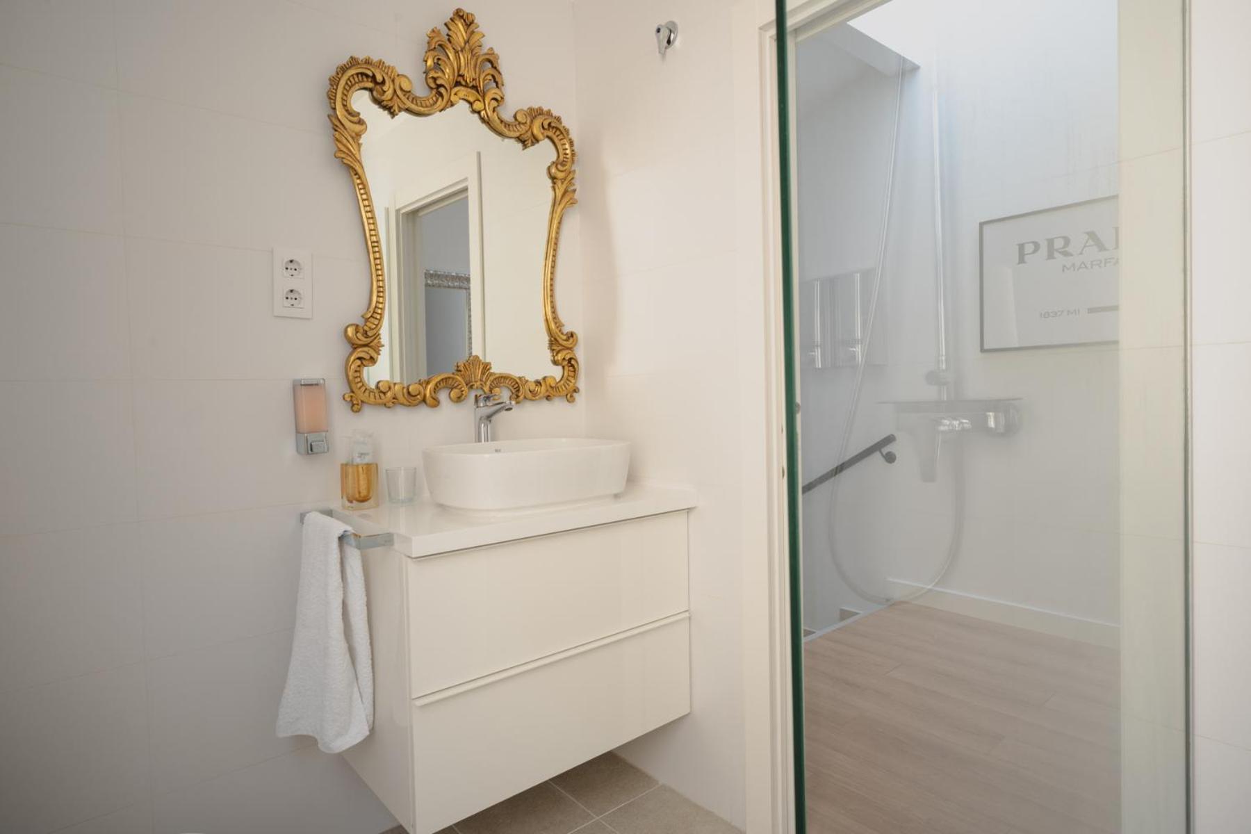 Villa Conde L'Hospitalet de Llobregat Dış mekan fotoğraf